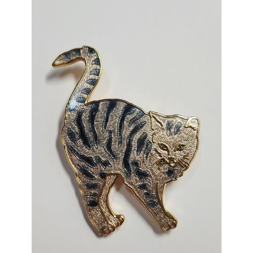 Fish Enterprises Fine Enamel Cat Brooch